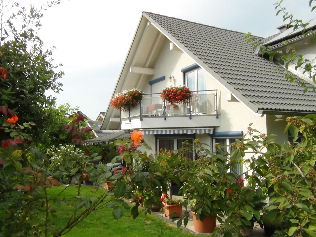 Bed and Breakfast Haus Erika Am Weg Kesswil Екстер'єр фото