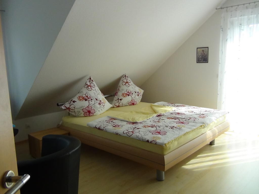 Bed and Breakfast Haus Erika Am Weg Kesswil Номер фото