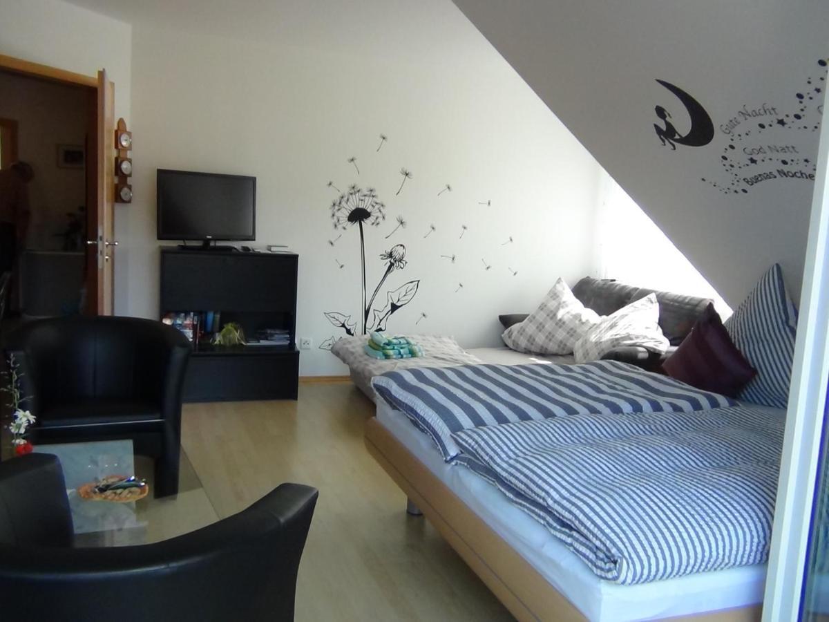 Bed and Breakfast Haus Erika Am Weg Kesswil Номер фото