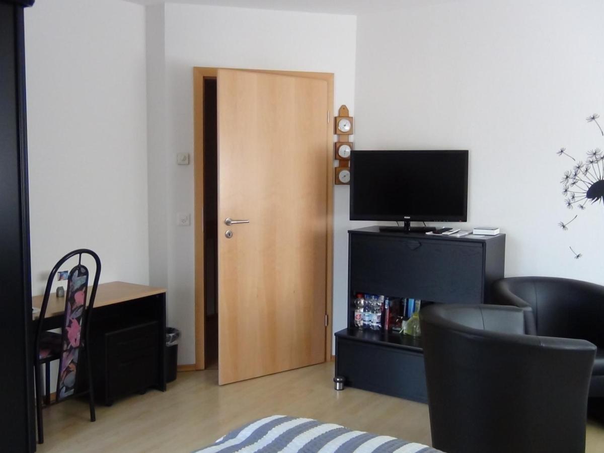 Bed and Breakfast Haus Erika Am Weg Kesswil Номер фото